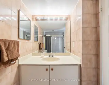 ##1402-131 Torresdale Ave Westminster-Branson 2睡房2卫生间1车位, 出售价格559995.00加元