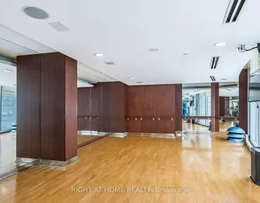 
            #2804-2181 Yonge St Mount Pleasant West 1睡房1卫生间车位, 出售价格449000.00加元                    