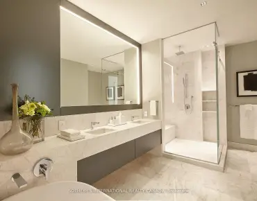 
#4602/03-183 Wellington St W Waterfront Communities C1 3 beds 5 baths 3 garage 22500000.00        