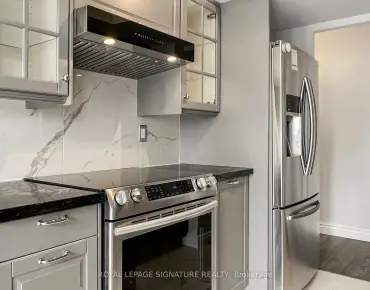 #1801-388 Bloor St E Rosedale-Moore Park 2睡房2卫生间1车位, 出售价格799900.00加元