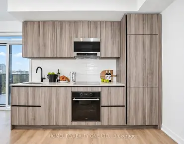 #1111-117 Broadway Ave Mount Pleasant West 2 beds 2 baths garage 657000.00