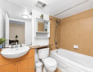 
#2803-373 Front St W Waterfront Communities C1 1 beds 1 baths 1 garage 628000.00        