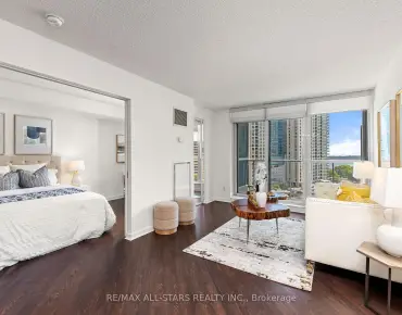 #804-208 Queens Quay W Waterfront Communities C1 1 beds 2 baths 1 garage 675000.00