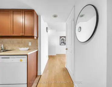 
#2122-15 Northtown Way Willowdale East 2 beds 2 baths 1 garage 599000.00        