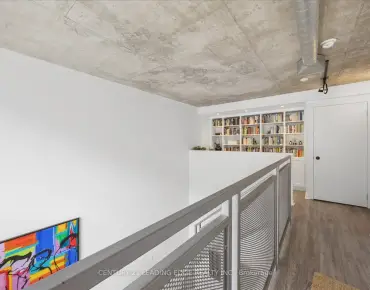 #PH811-800 King St W Niagara 1 beds 2 baths 1 garage 699900.00