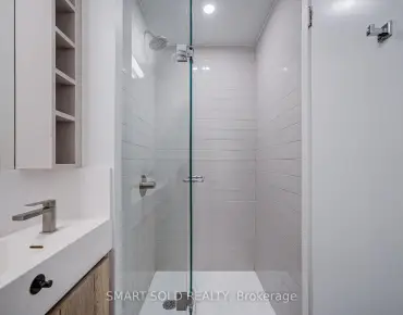 
#907-319 Jarvis St Church-Yonge Corridor 2 beds 2 baths  garage 499000.00        