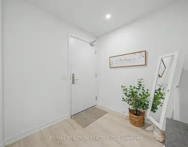 
#102-33 Helendale Ave Yonge-Eglinton 2 beds 3 baths  garage 868000.00        