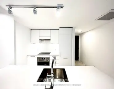 #434-33 Frederick Todd Way Thorncliffe Park 1 beds 1 baths garage 498000.00