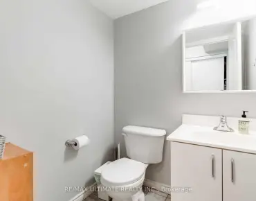 
            #1404-12 Sudbury St Niagara 2睡房2卫生间2车位, 出售价格889000.00加元                    