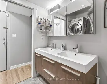 #101-426 Queen St E Regent Park 1睡房2卫生间1车位, 出售价格889900.00加元
