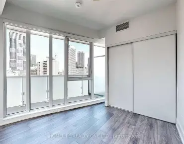 
            #2002-403 Church St Church-Yonge Corridor 2睡房2卫生间1车位, 出售价格798000.00加元                    