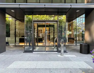 
            #Th03-110 Charles St E Church-Yonge Corridor 2睡房3卫生间2车位, 出售价格899000.00加元                    