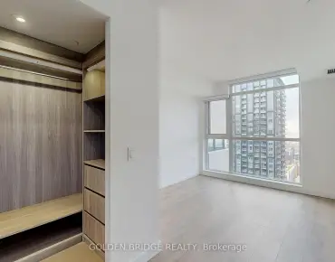 #4811-38 Widmer St Waterfront Communities C1 3 beds 2 baths 1 garage 1018000.00