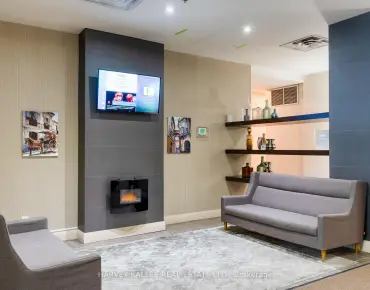 #313-225 Wellesley St E Cabbagetown-South St. James Town 1睡房1卫生间1车位, 出售价格445000.00加元