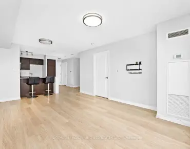 #607-30 Herons Hill Way Henry Farm 1睡房1卫生间1车位, 出售价格499000.00加元