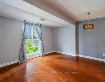 #702-88 Charles St E Church-Yonge Corridor 1睡房2卫生间车位, 出售价格499000.00加元
