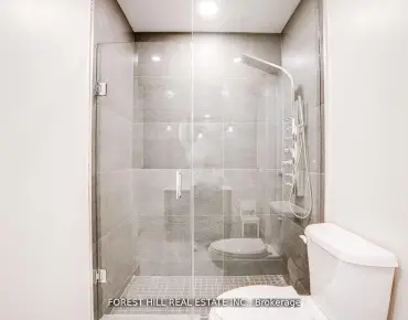 #2403-78 Harrison Garden Blvd Willowdale East 2睡房2卫生间2车位, 出售价格980000.00加元
