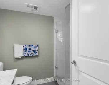 
#904-23 Sheppard Ave E Willowdale East 2 beds 2 baths  garage 629900.00        