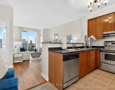 
            #PH2-16 Dallimore Circ Banbury-Don Mills 1睡房1卫生间1车位, 出售价格499900.00加元                    