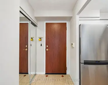 
            #1110-28 Pemberton Ave Newtonbrook East 1睡房1卫生间1车位, 出售价格399000.00加元                    