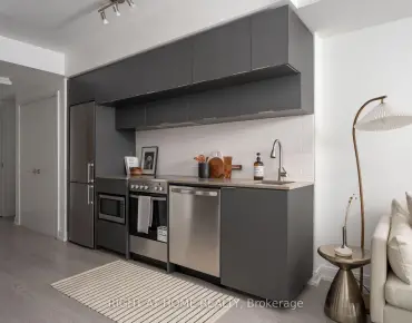 
            #1115-181 Dundas St E Moss Park 1睡房1卫生间车位, 出售价格389000.00加元                    