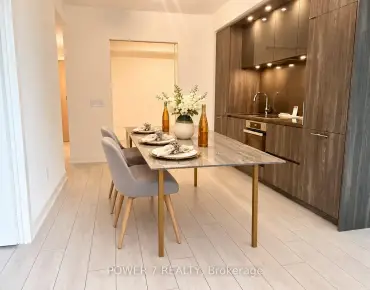 #1711-35 Mercer St Waterfront Communities C1 2 beds 2 baths garage 660000.00