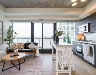 #2004-11 Charlotte St Waterfront Communities C1 1 beds 1 baths garage 399900.00