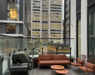 
#1406-238 Simcoe St W Kensington-Chinatown 1 beds 1 baths  garage 498000.00        