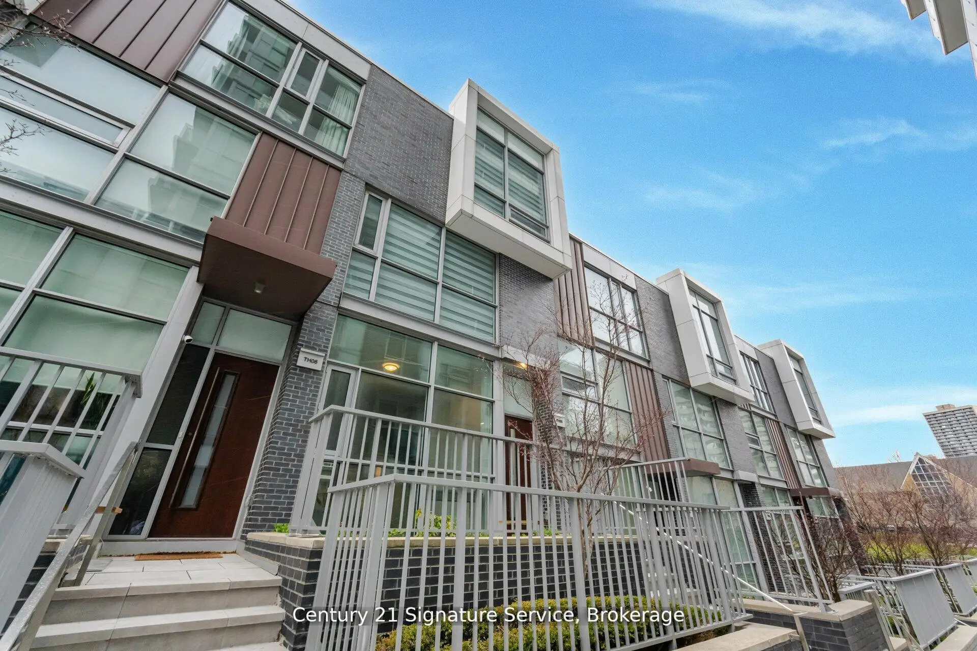 Toronto 共管镇屋