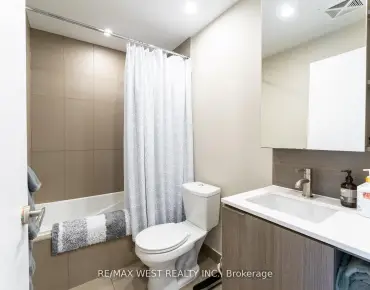 
#507-170 Sumach St Regent Park 1 beds 1 baths 1 garage 478000.00        