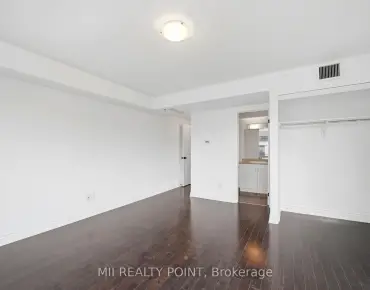 
#201-2 Maxwell St Bathurst Manor 2 beds 3 baths 2 garage 688800.00        