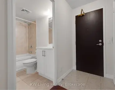 
            #1801-51 Lower Simcoe St Waterfront Communities C1 1睡房1卫生间1车位, 出售价格629900.00加元                    