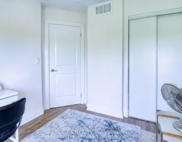 
#63-27 Eldora Ave Newtonbrook West 2 beds 2 baths 1 garage 649000.00        