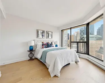 
            #3311-55 Harbour Sq Waterfront Communities C1 3睡房3卫生间1车位, 出售价格1988000.00加元                    