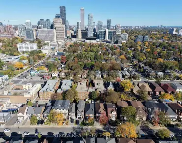 
            #207-480 Oriole Pkwy Yonge-Eglinton 3睡房1卫生间1车位, 出售价格675000.00加元                    