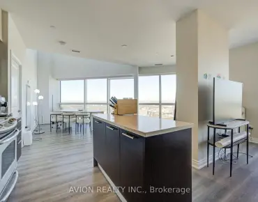 
            #5716-386 Yonge St Bay Street Corridor 3睡房3卫生间车位, 出售价格1380000.00加元                    