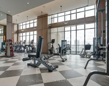 #404-30 Inn On The Park Dr Banbury-Don Mills 1睡房1卫生间1车位, 出售价格599000.00加元