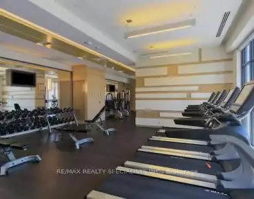 
            #304-300 Front St W Waterfront Communities C1 3睡房2卫生间1车位, 出售价格1048000.00加元                    