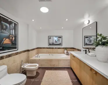 #305-25 George St Moss Park 2睡房2卫生间1车位, 出售价格1095000.00加元