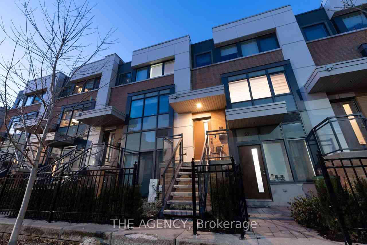 Toronto condo townhouses