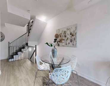 
            #42-851 Sheppard Ave W Bathurst Manor 2睡房3卫生间1车位, 出售价格949000.00加元                    