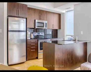 
#2908-65 BREMNER Blvd W Waterfront Communities C1 2 beds 2 baths 1 garage 1070000.00        