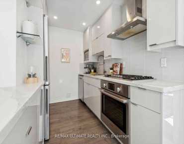 
#6-230 St. George St Annex 2 beds 2 baths 1 garage 899900.00        