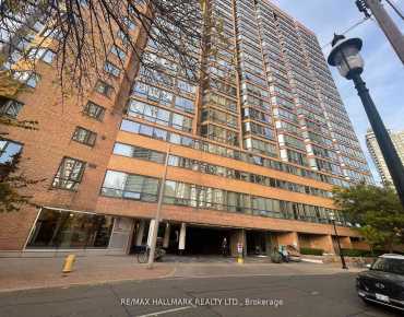 
#913-1055 Bay St Bay Street Corridor 1 beds 1 baths 1 garage 559900.00        