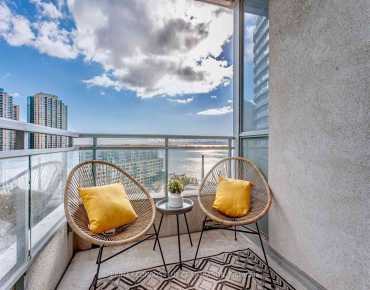 
            #2005-228 Queens Quay W Waterfront Communities C1 1睡房1卫生间1车位, 出售价格779000.00加元                    