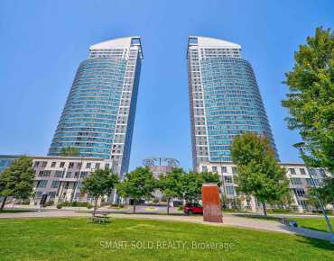 
#2307-38 Lee Centre Dr Woburn 2 beds 2 baths 1 garage 499900.00        