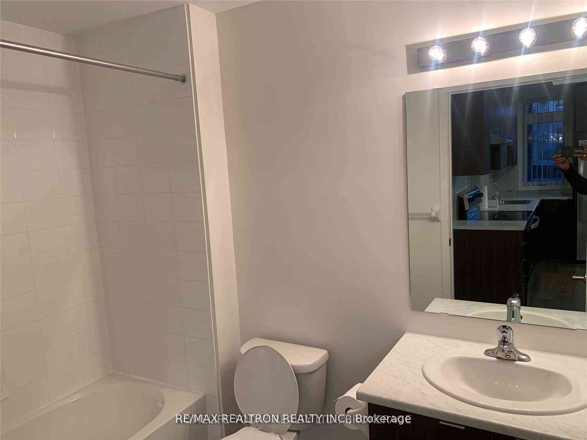 Toronto condo townhouses