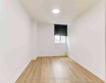 #803-3 Massey Sq Crescent Town 2 beds 1 baths 1 garage 459800.00