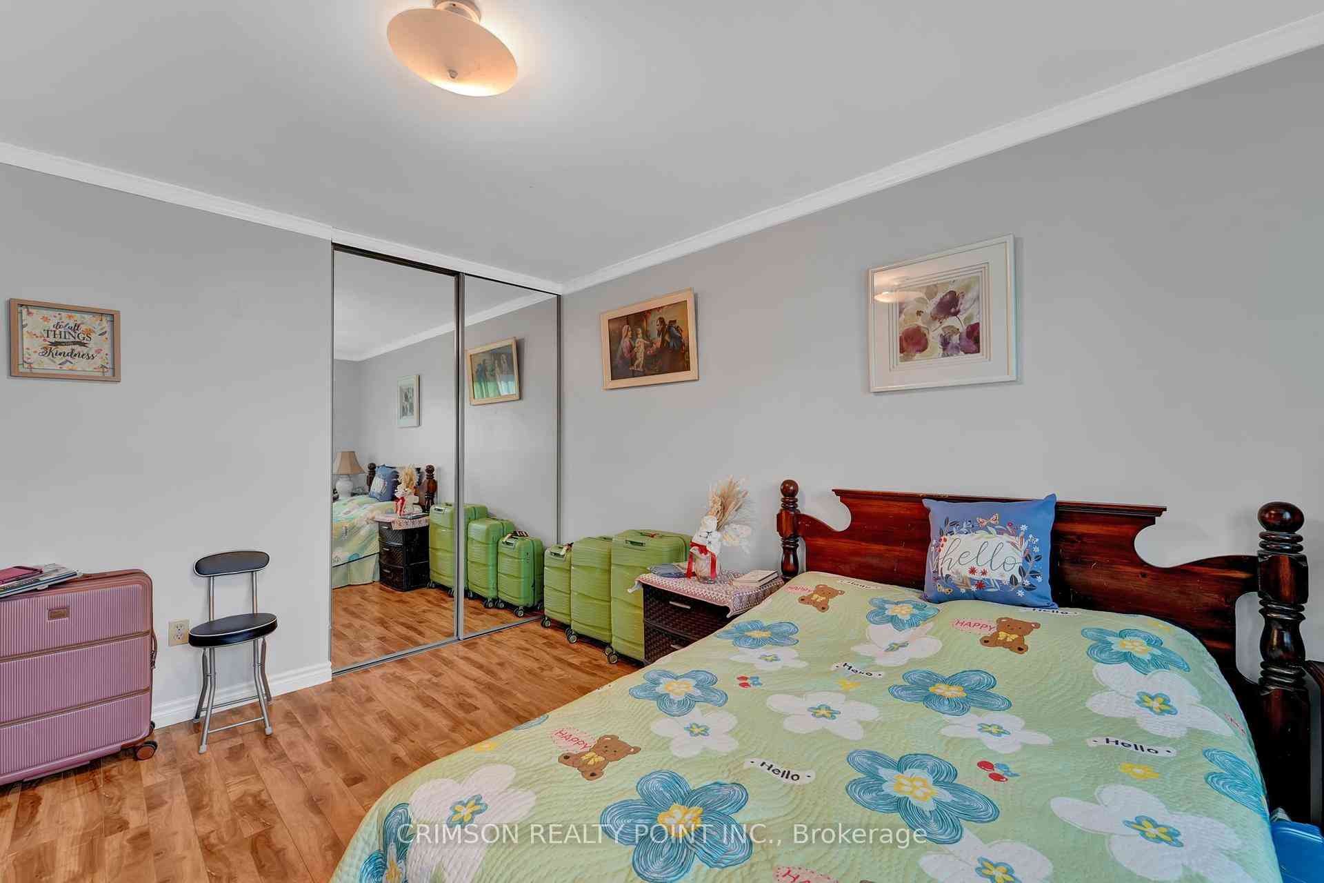 Toronto 共管镇屋