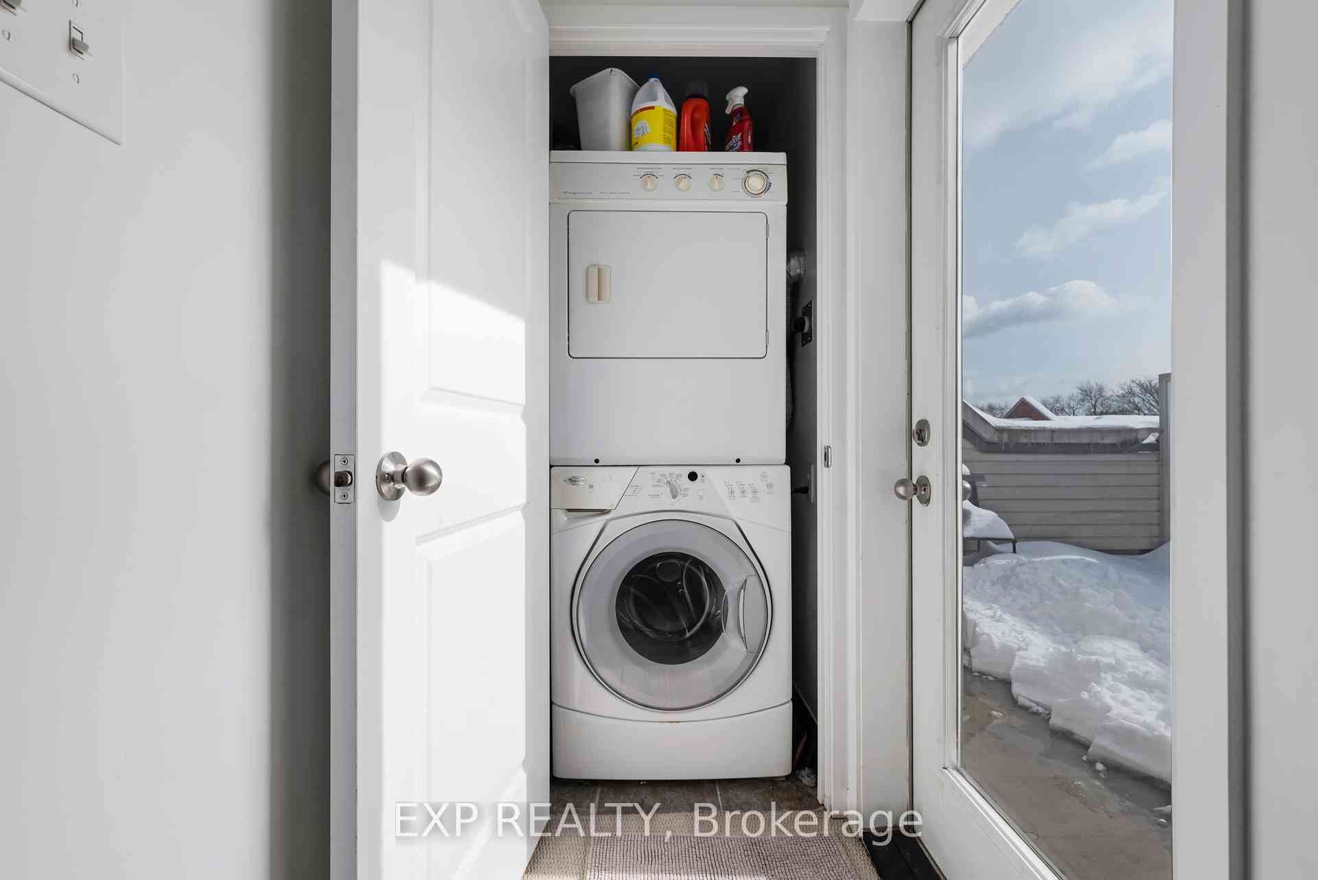 Toronto condo townhouses